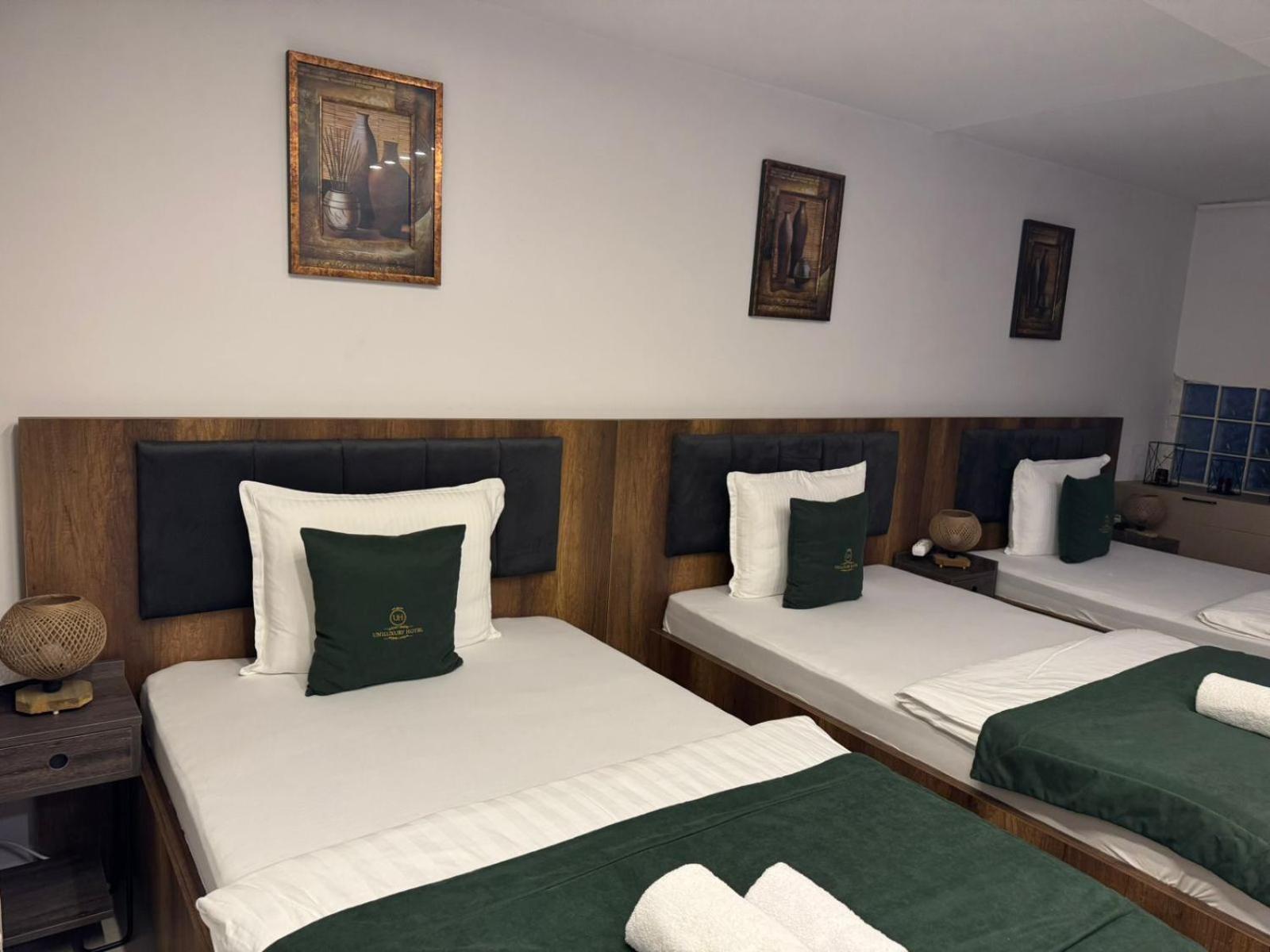 Uniluxury Hotel Prishtina Пристина Екстериор снимка